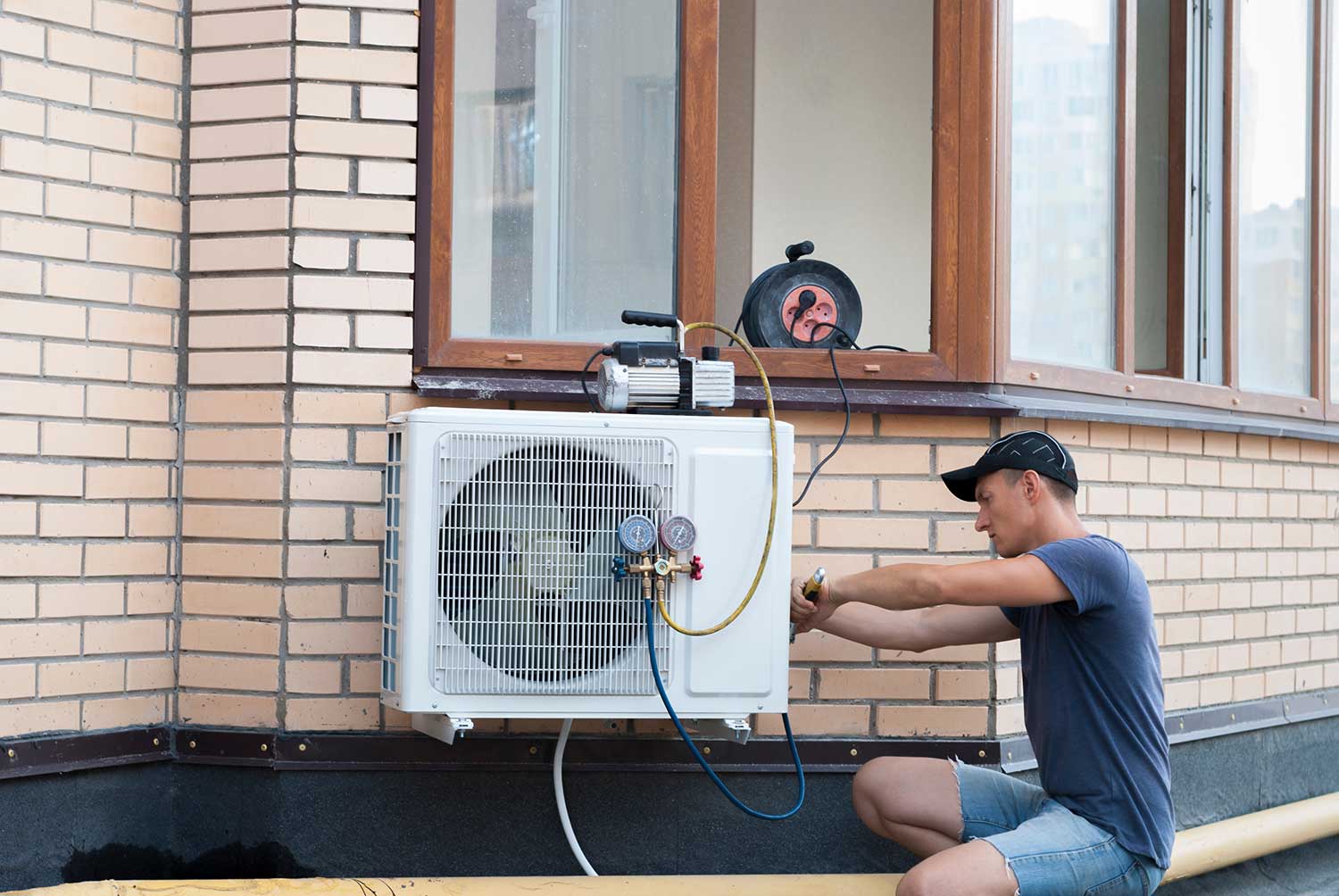 My friend works as an air conditioning system replacement specialist in Palm Bay FL